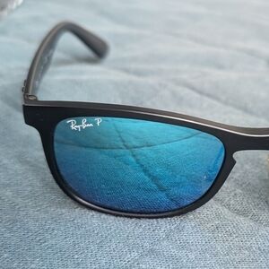 Ray-Ban RB4264